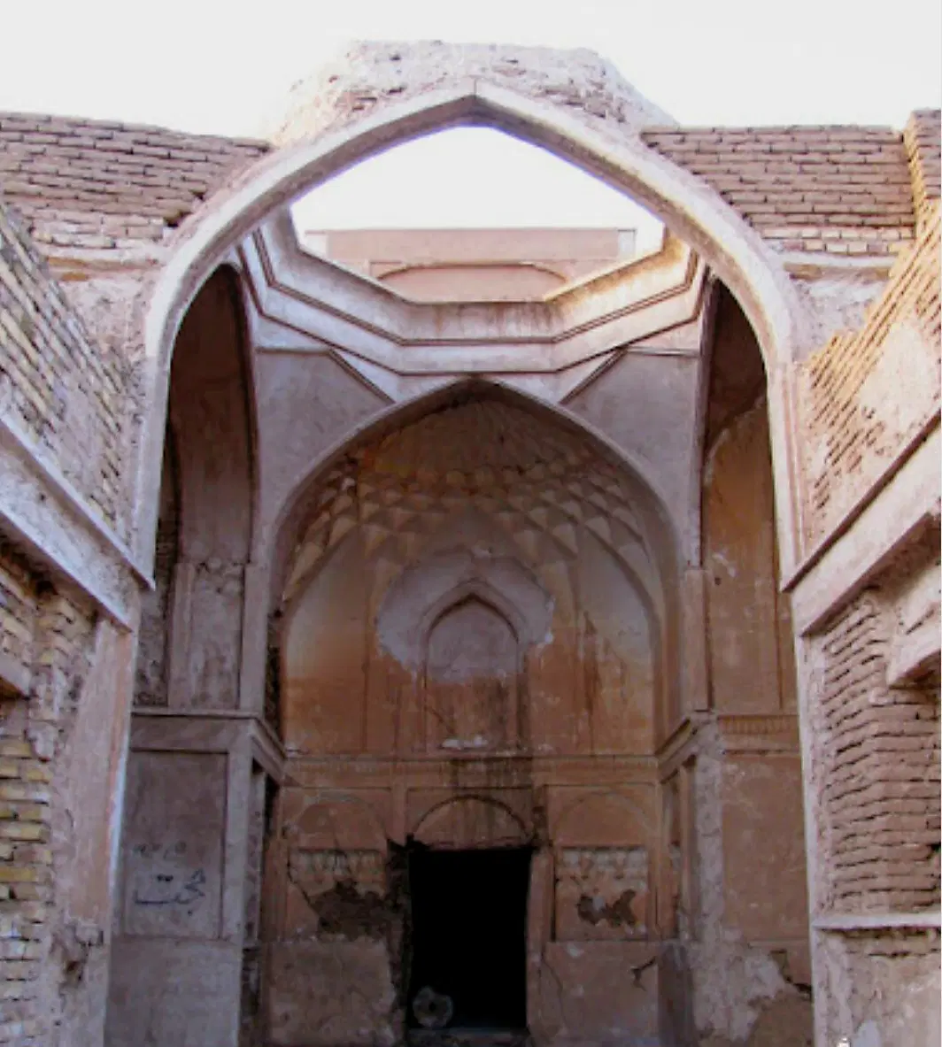 5500مترباغمنزل حاشیه ولیعصر باغستان تجاری دار