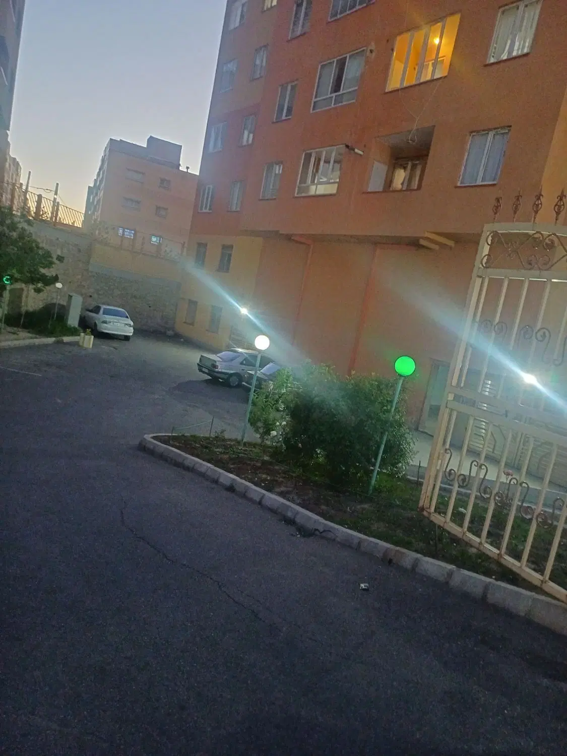 آپارتمان87متری دراندیشه