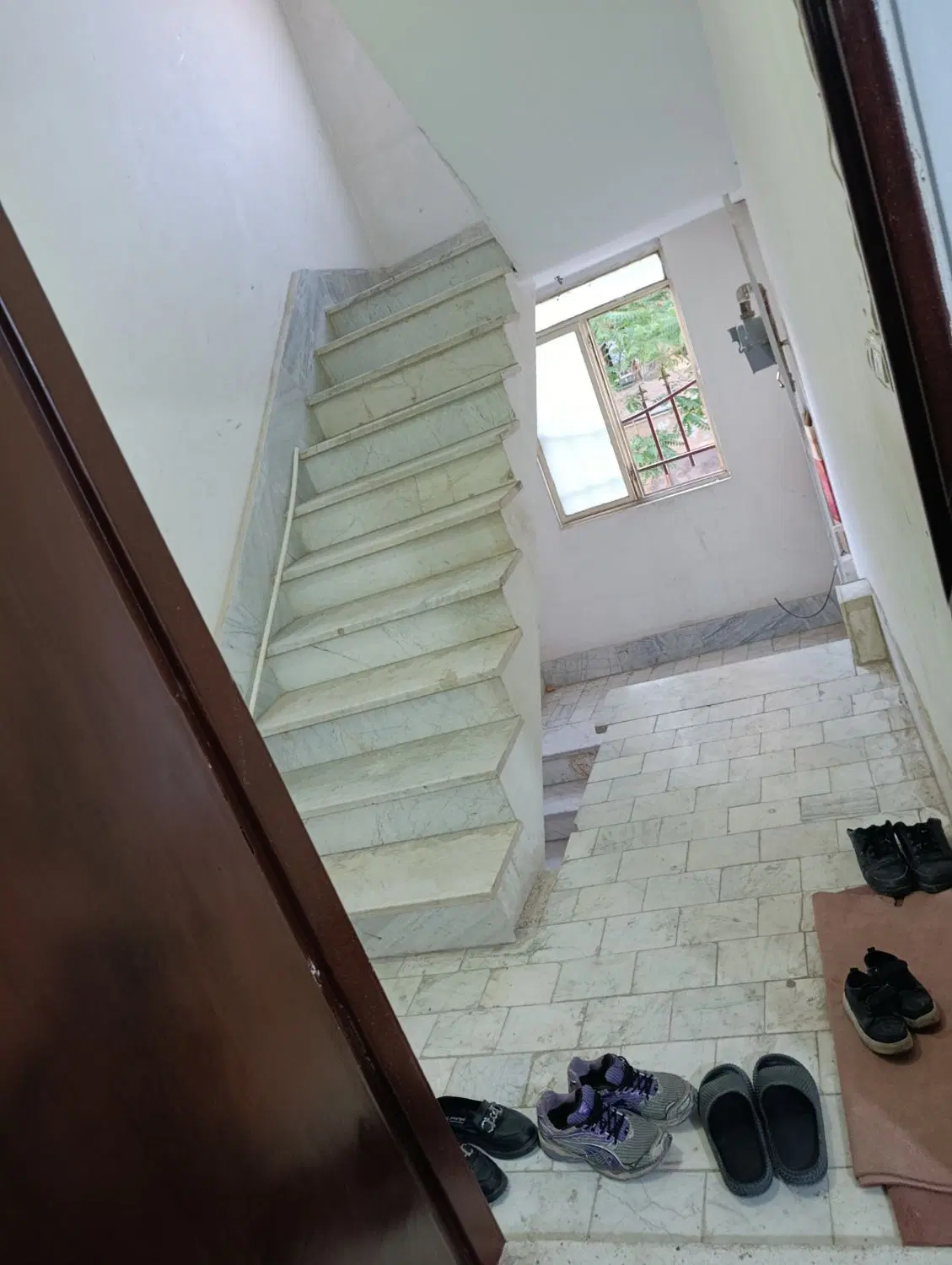 خونه ۶۰متری تمیز