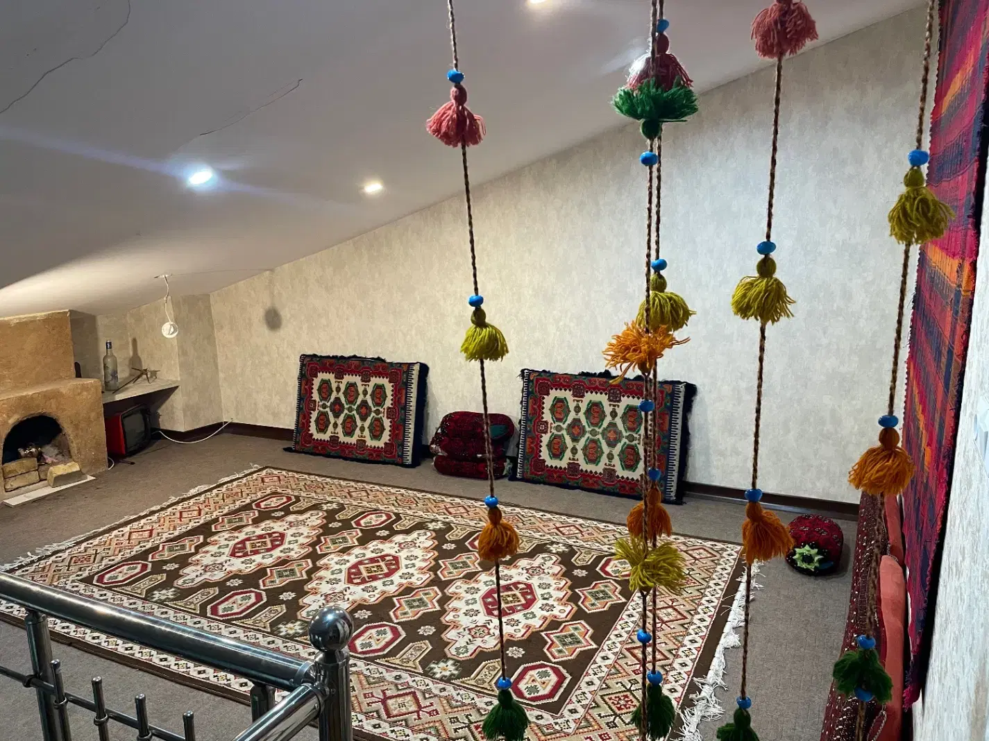 اجاره روزانه باغ دشت ارژن