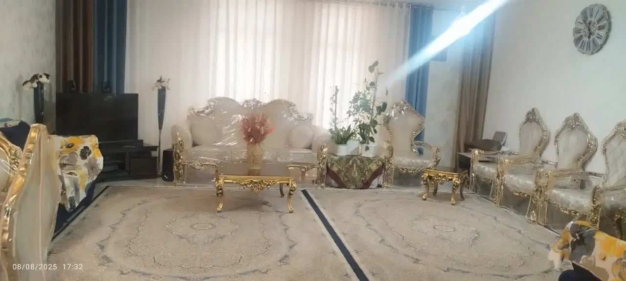 آپارتمان ۱۰۰ متری