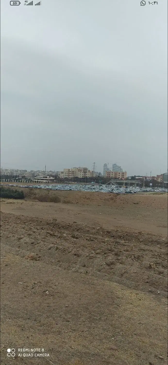 ۳۵۰ متر زمین تالار شهر باراجین