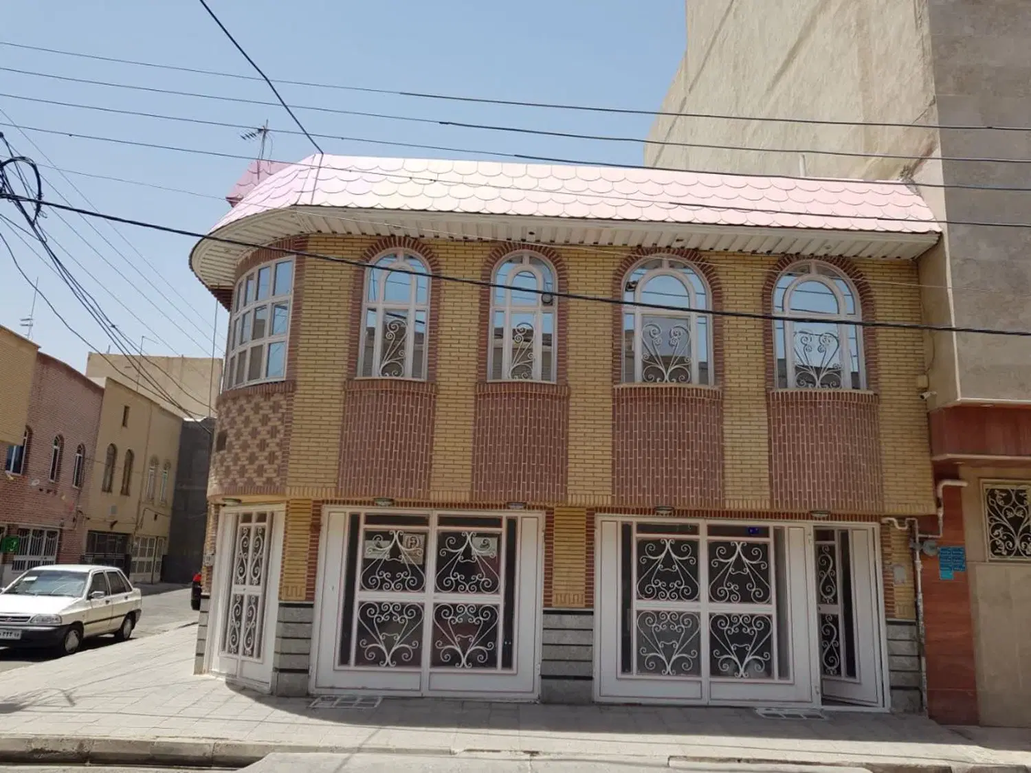 همکف دربست 2خوابه
