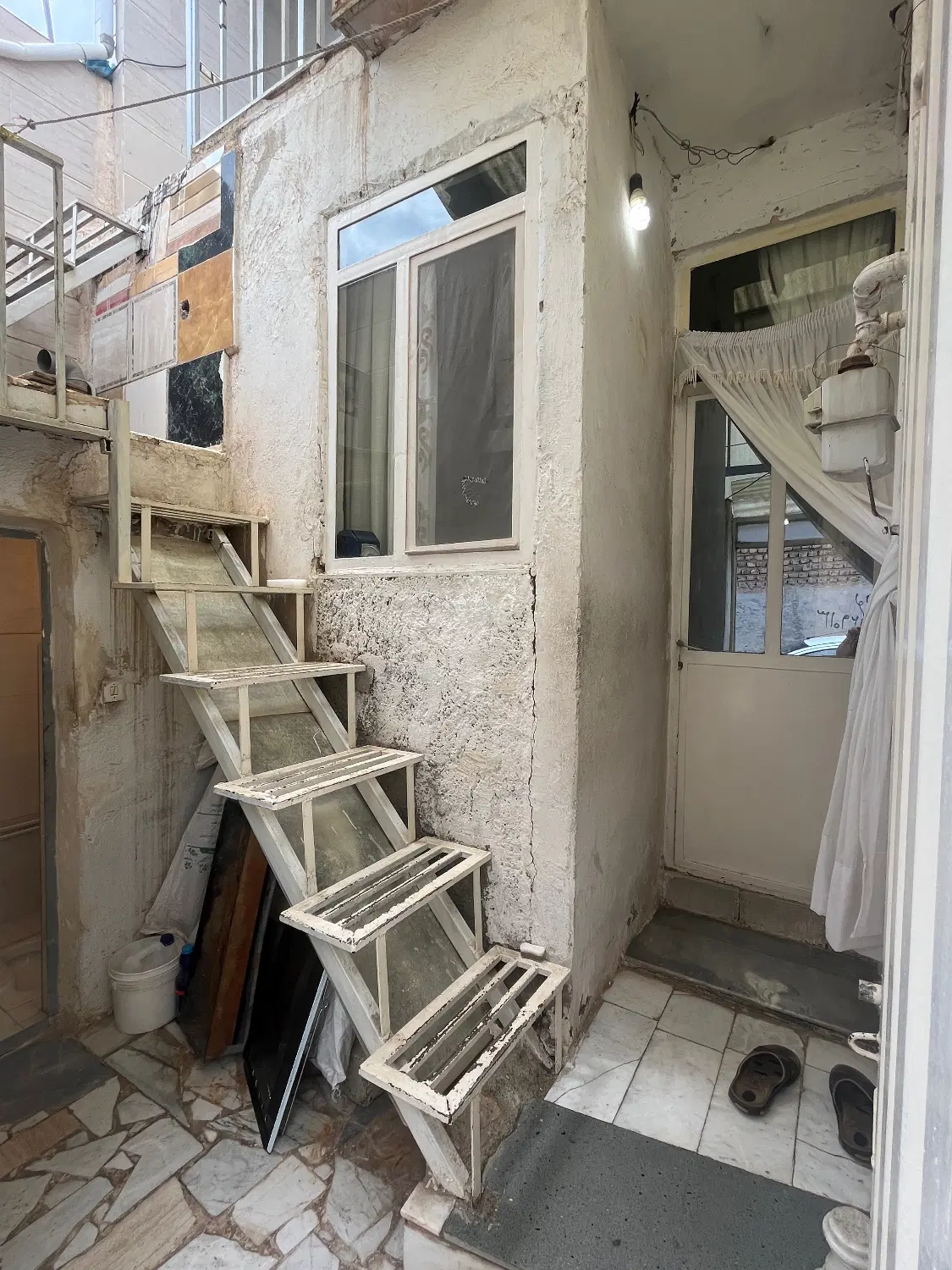 خونه قیمت مناسب در محموداباد بمونه