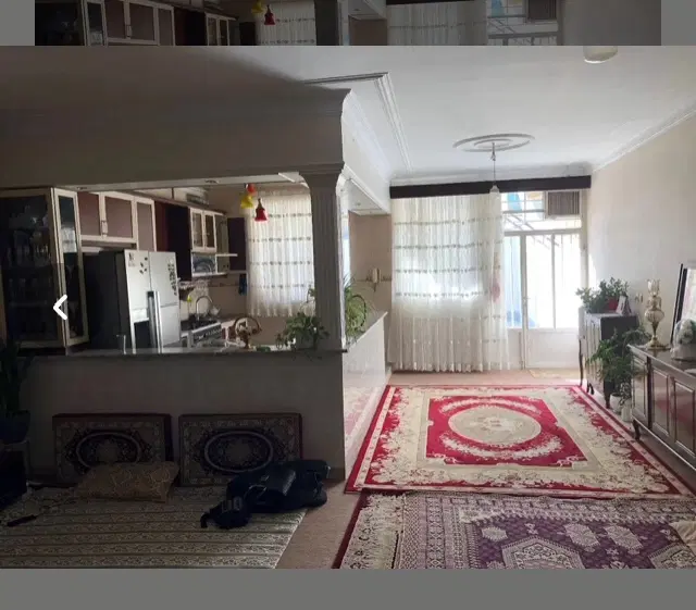 ویلایی ۲۰۰ متری