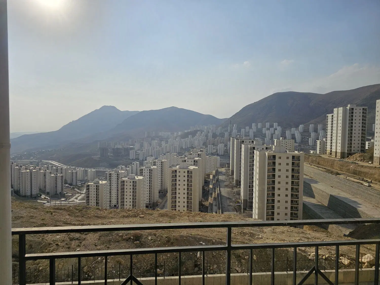 همخانه خانم در فاز ۱۱ پردیس