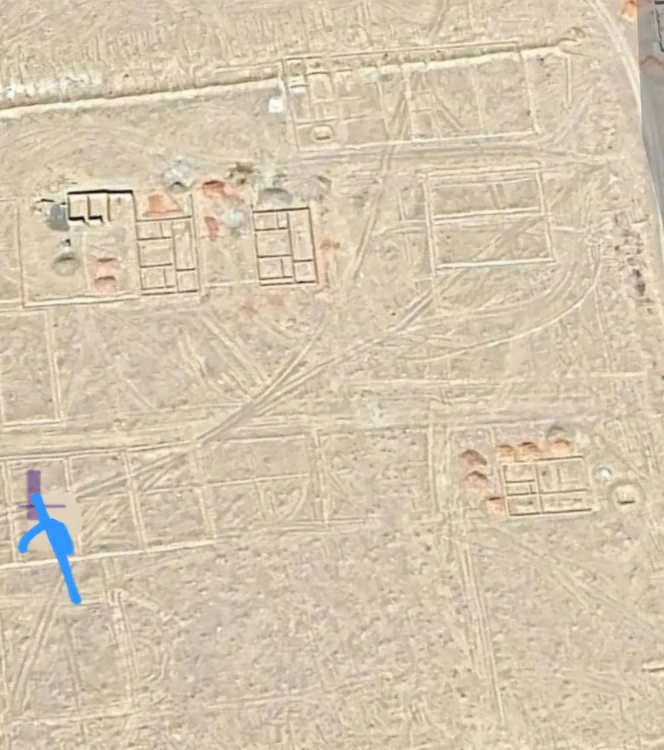 زمین فروشی