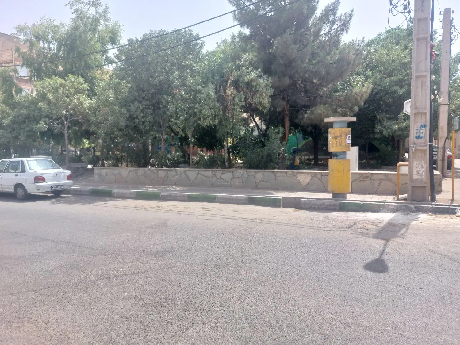 ملک بهرخیابان سلامت