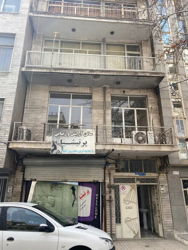 خانه ویلایی در ۲طبقه