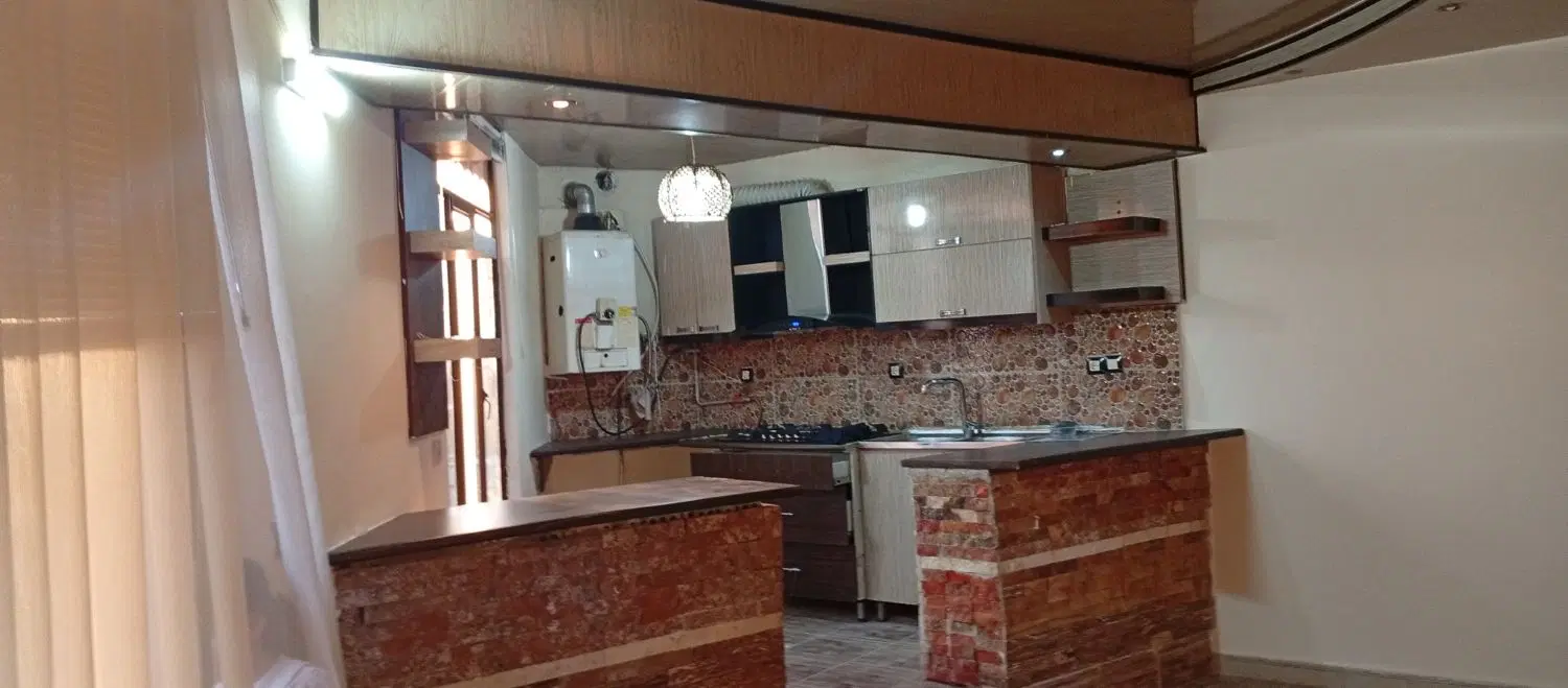 اقبال لاهوری نزدیک به وکیل اباد