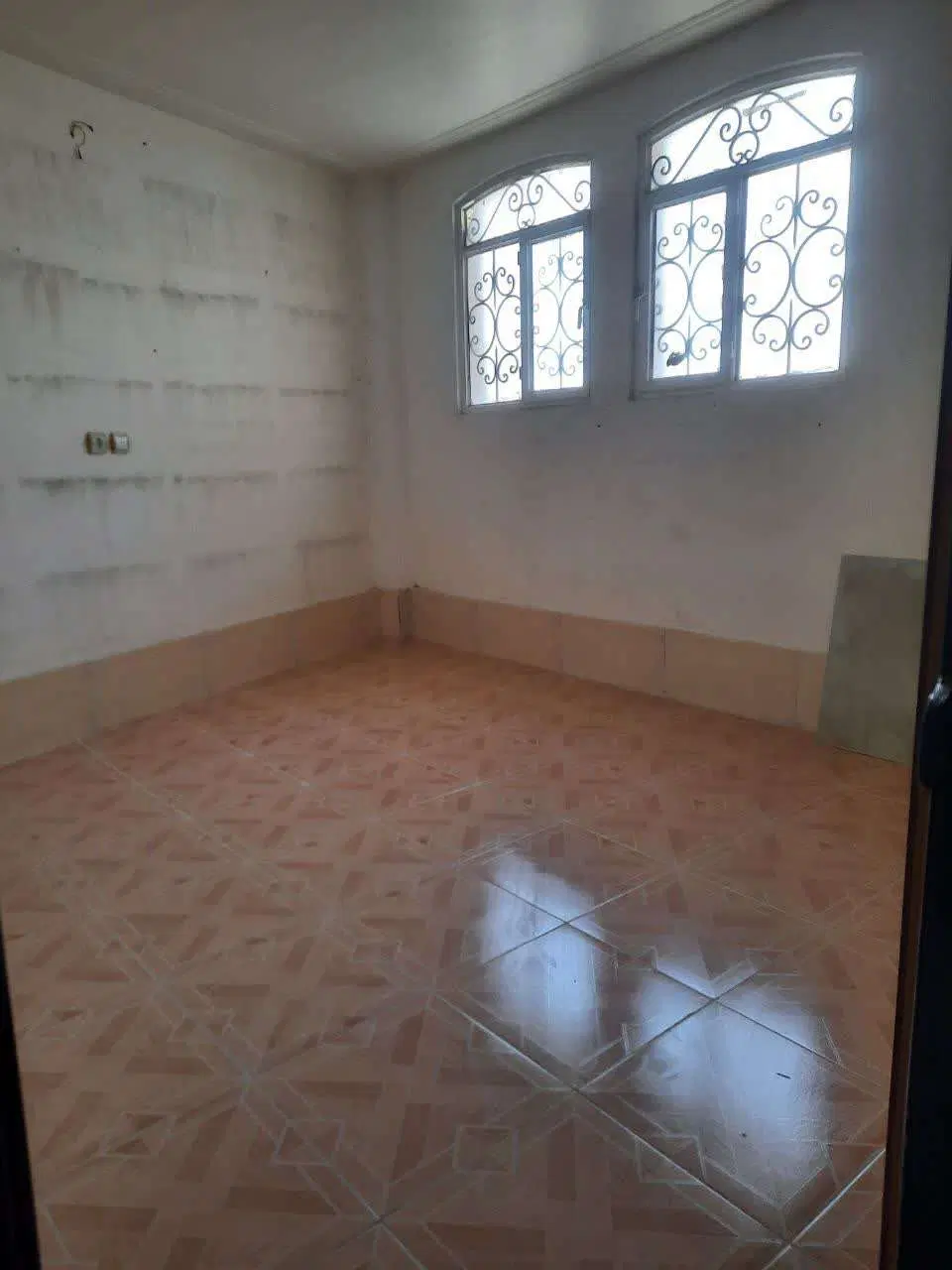 منزل مسکونی دو طبقه