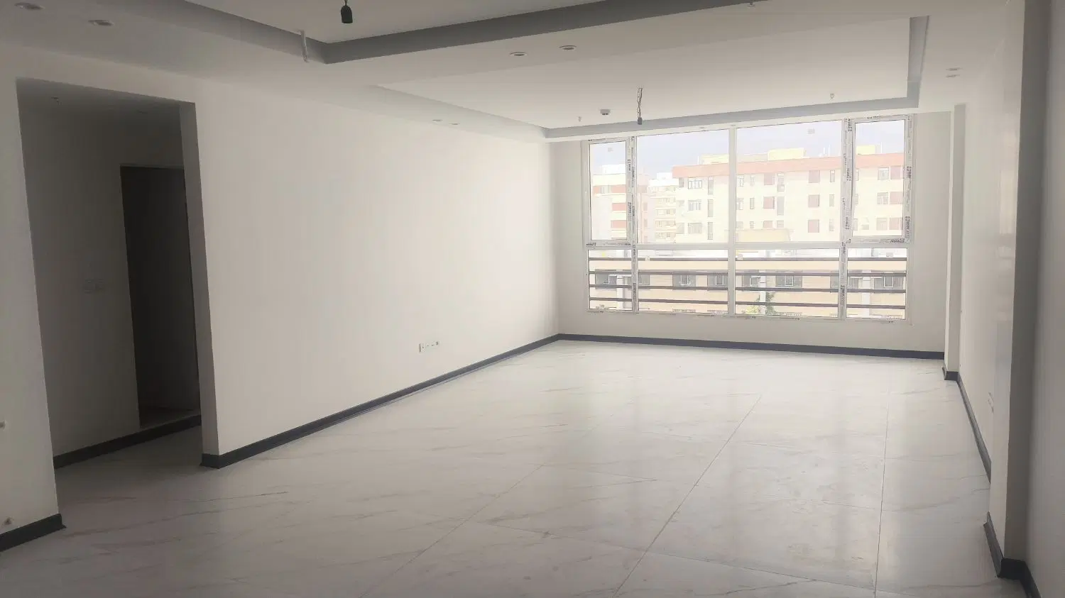 سه واحد نوساز اجاره داده میشود