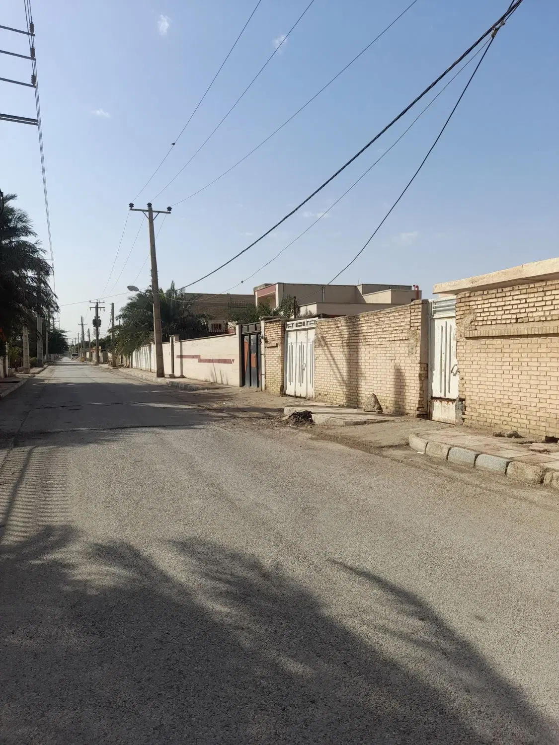 زمین کوی آریا