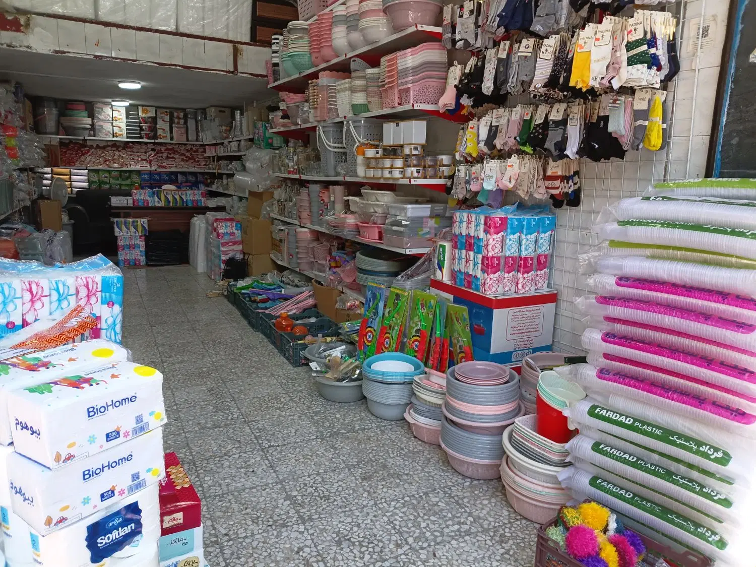 فروش وسایل مغازه خیابان عمده فروشی قدیم