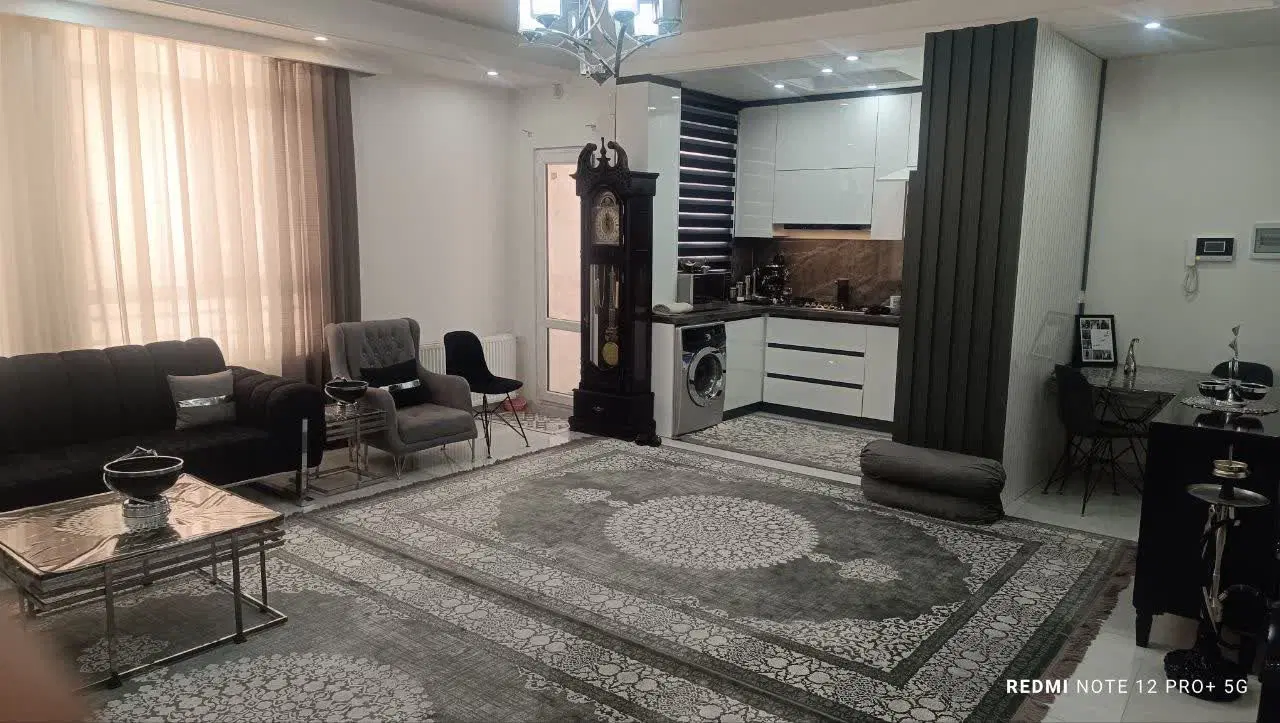 اپارتمان نوساز متری ۱۰۳میلیون تومان