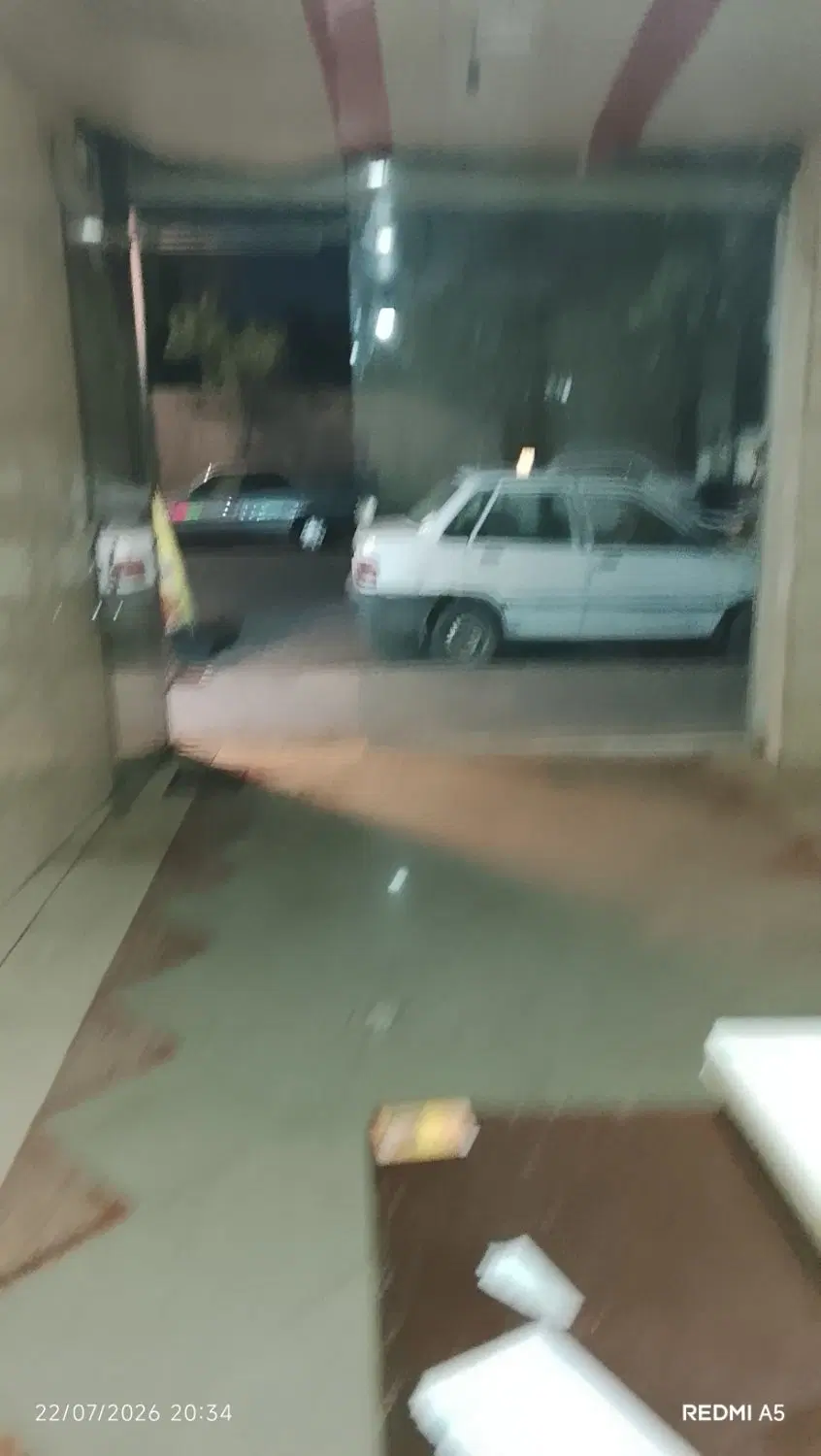 اجاره و رهن مغازه ۳۰متری با امکانات کامل و فراوان
