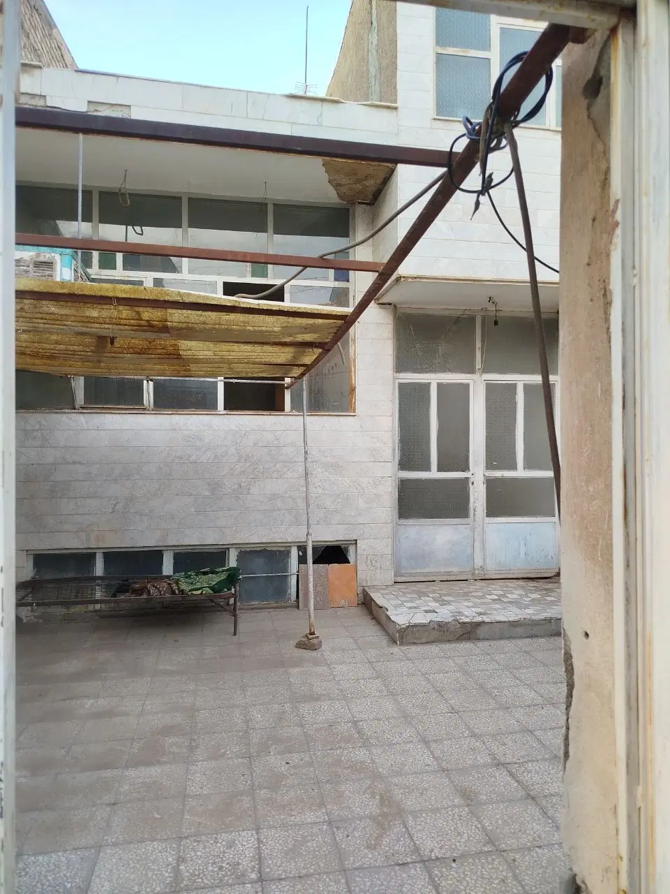 خانه ویلایی ۹۸متر سند دار