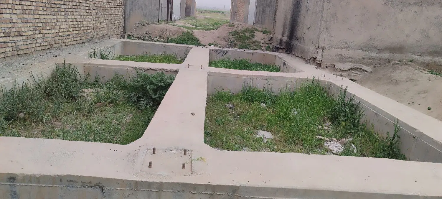 300مترزمین به صورت ال 70مترشناژ روستای همت آباد