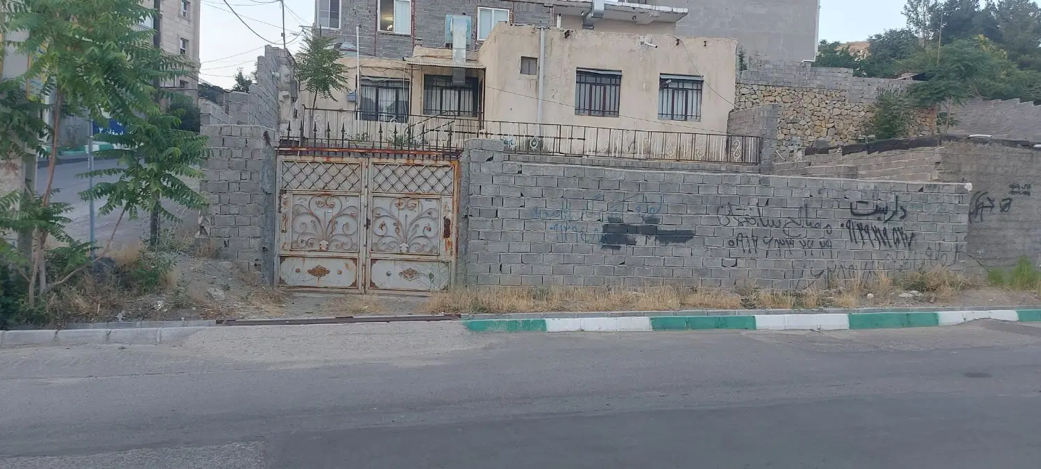 ۲۵۰ متر کلنگی مطهری