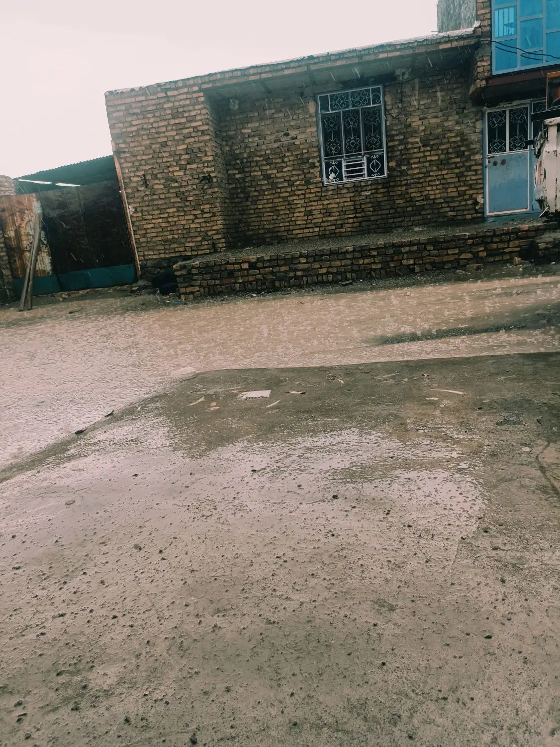 خانه اجاره‌ای در آشار