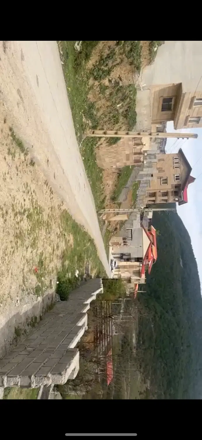 ۲۵۰ متر زمین در پل سفید
