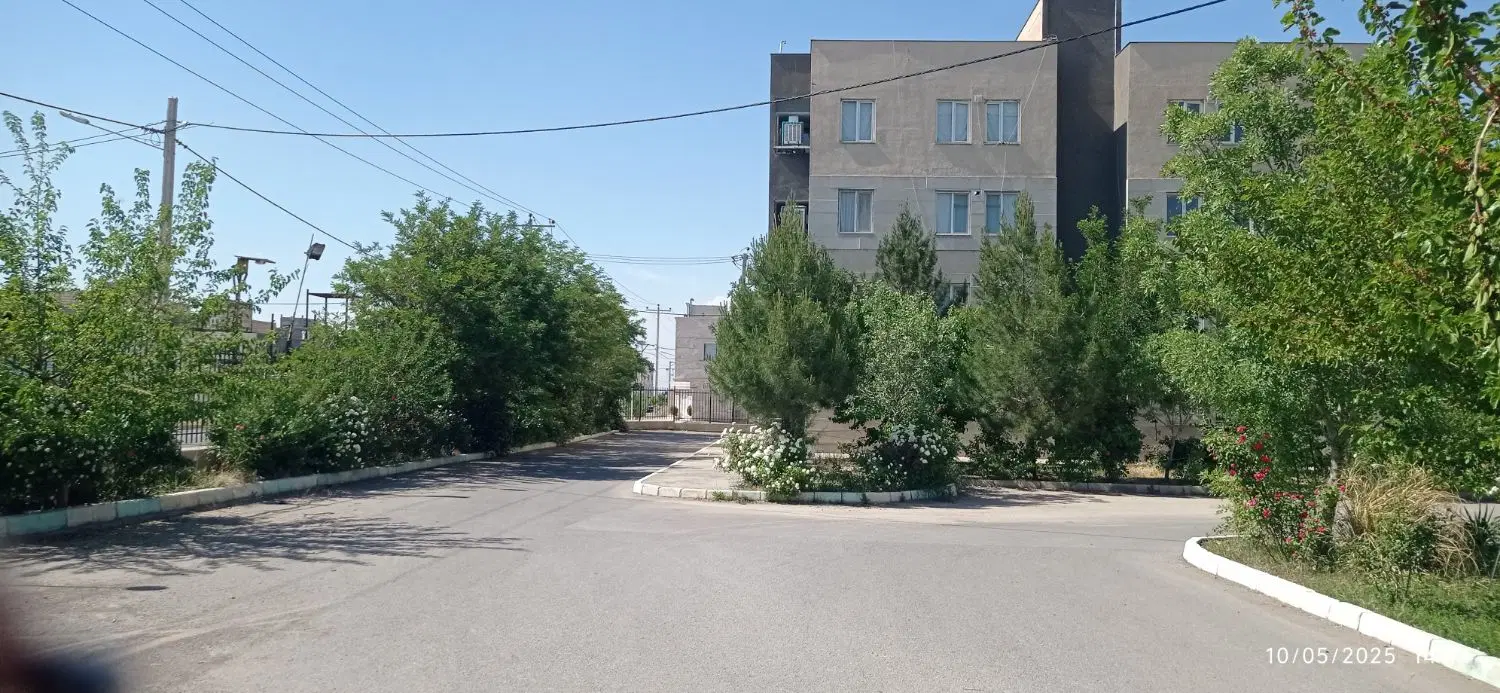 واحداپارتمان گلبهاربلوارپیروزی