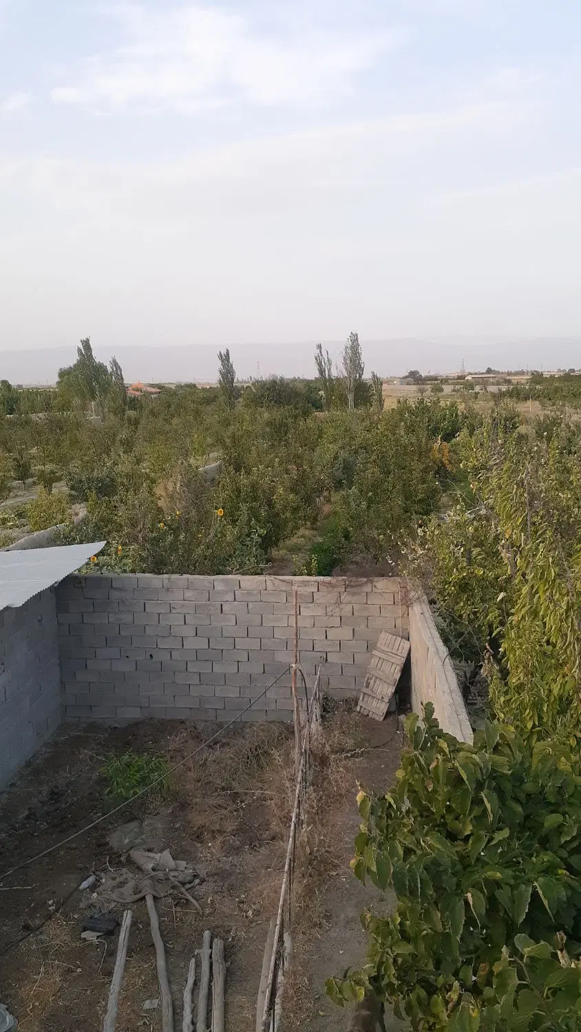 فروش ویلا وباغ زیبا