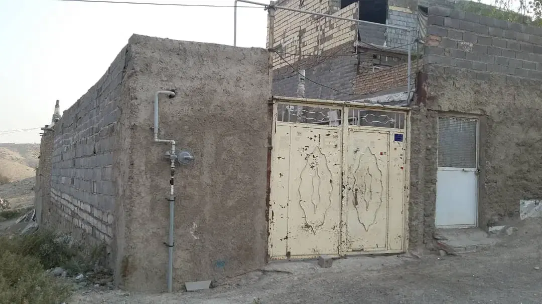 ۲ ملک حیاط دار داربستی