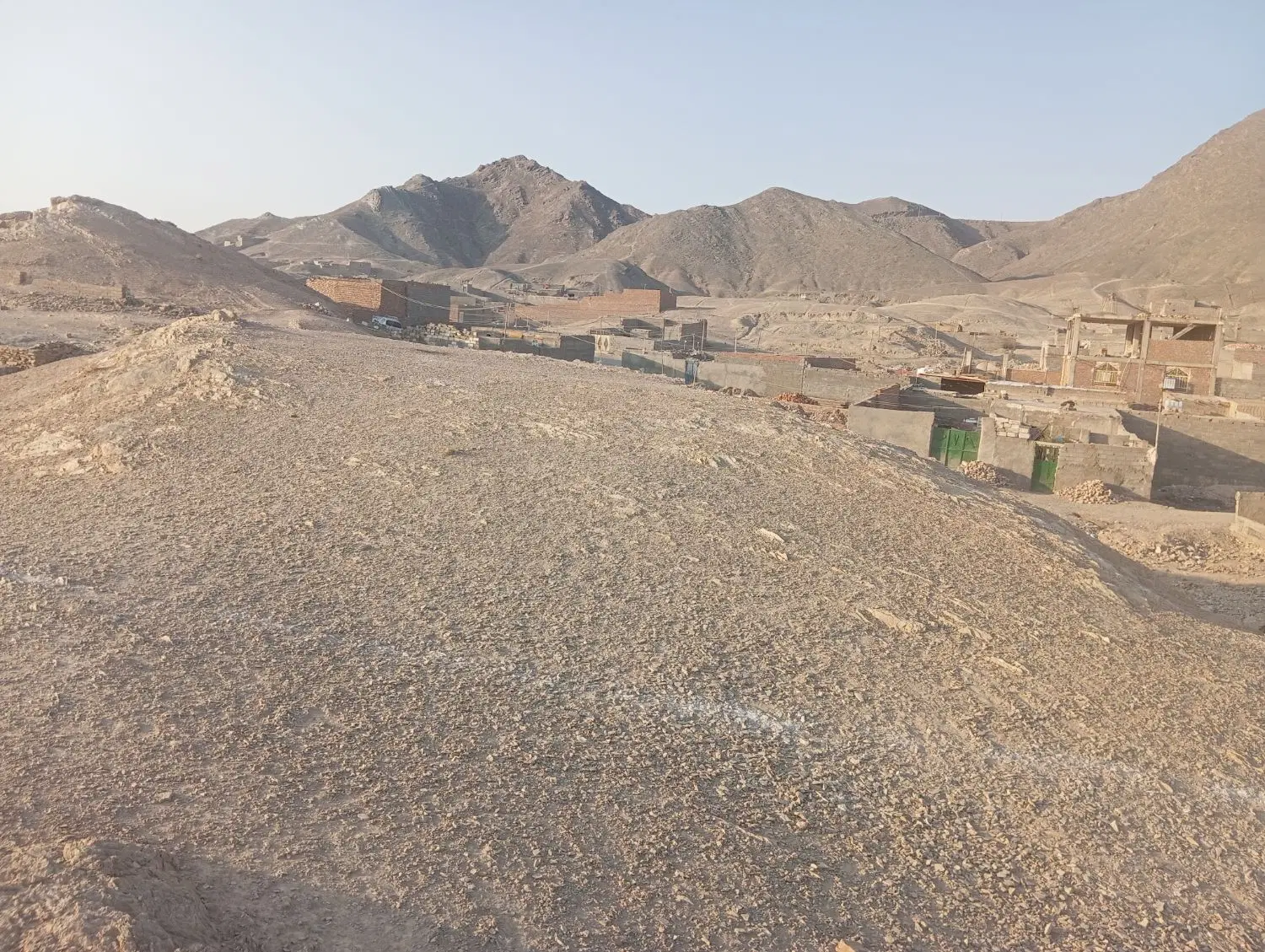 زمین  همت ابادکوچه خضری کنارمسجد