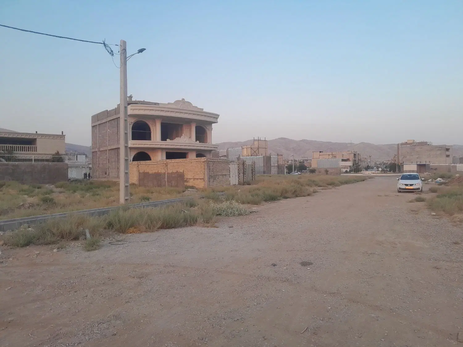 زمین ساختمانی