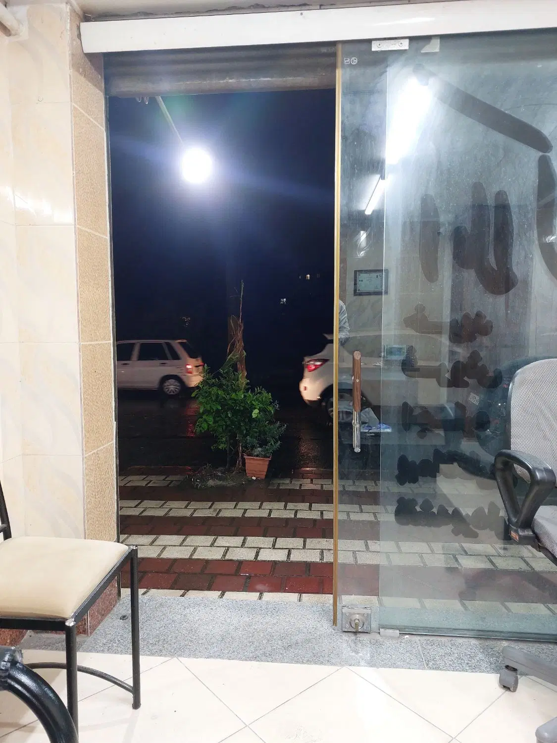 رهن مغازه ۱۰۰ متری مناسب انبار