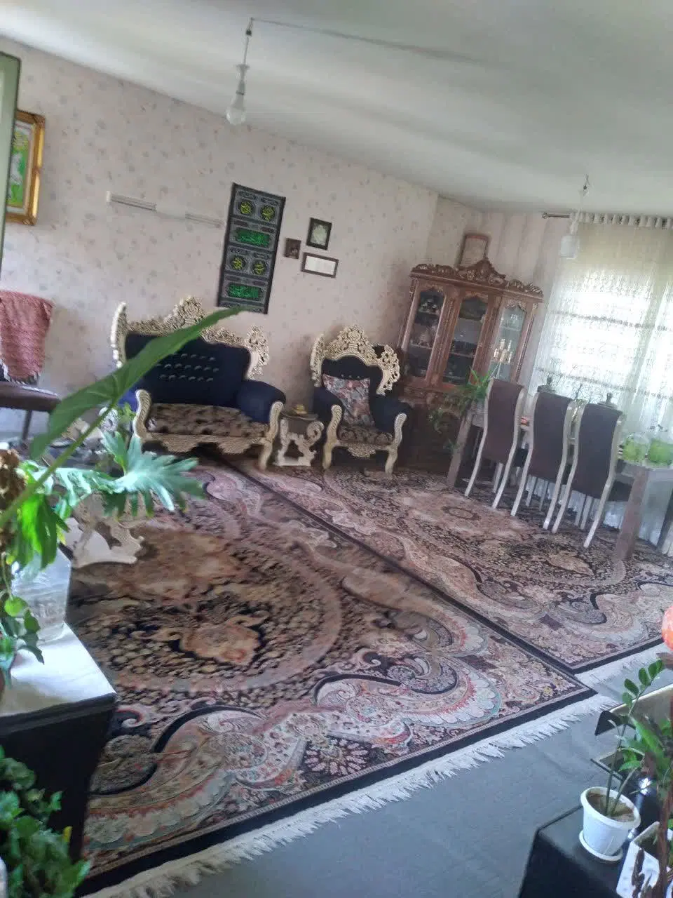 فروش آپارتمان ۱۲۷متر شقایق قدیم‌ + تراس ۱۶متره