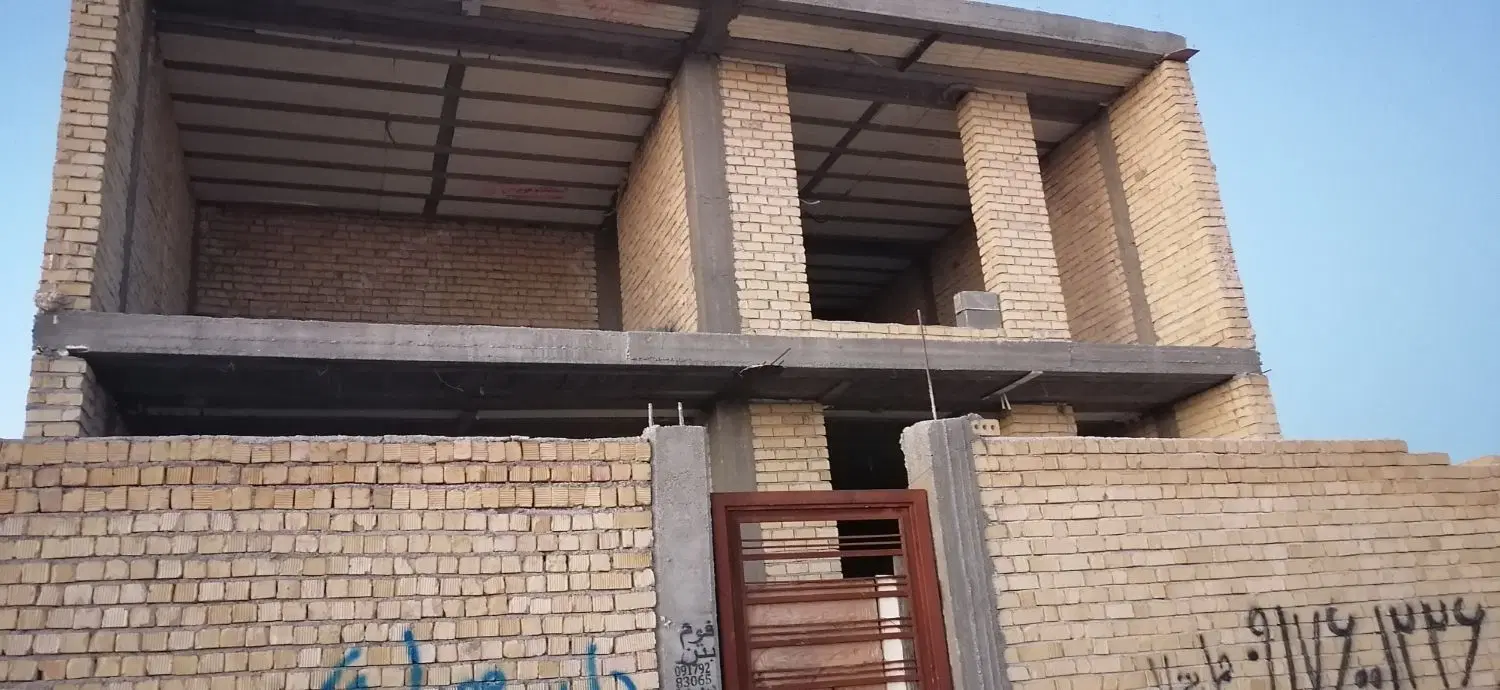 زمین شبکه بهداشت اسکلت دوطبقه
