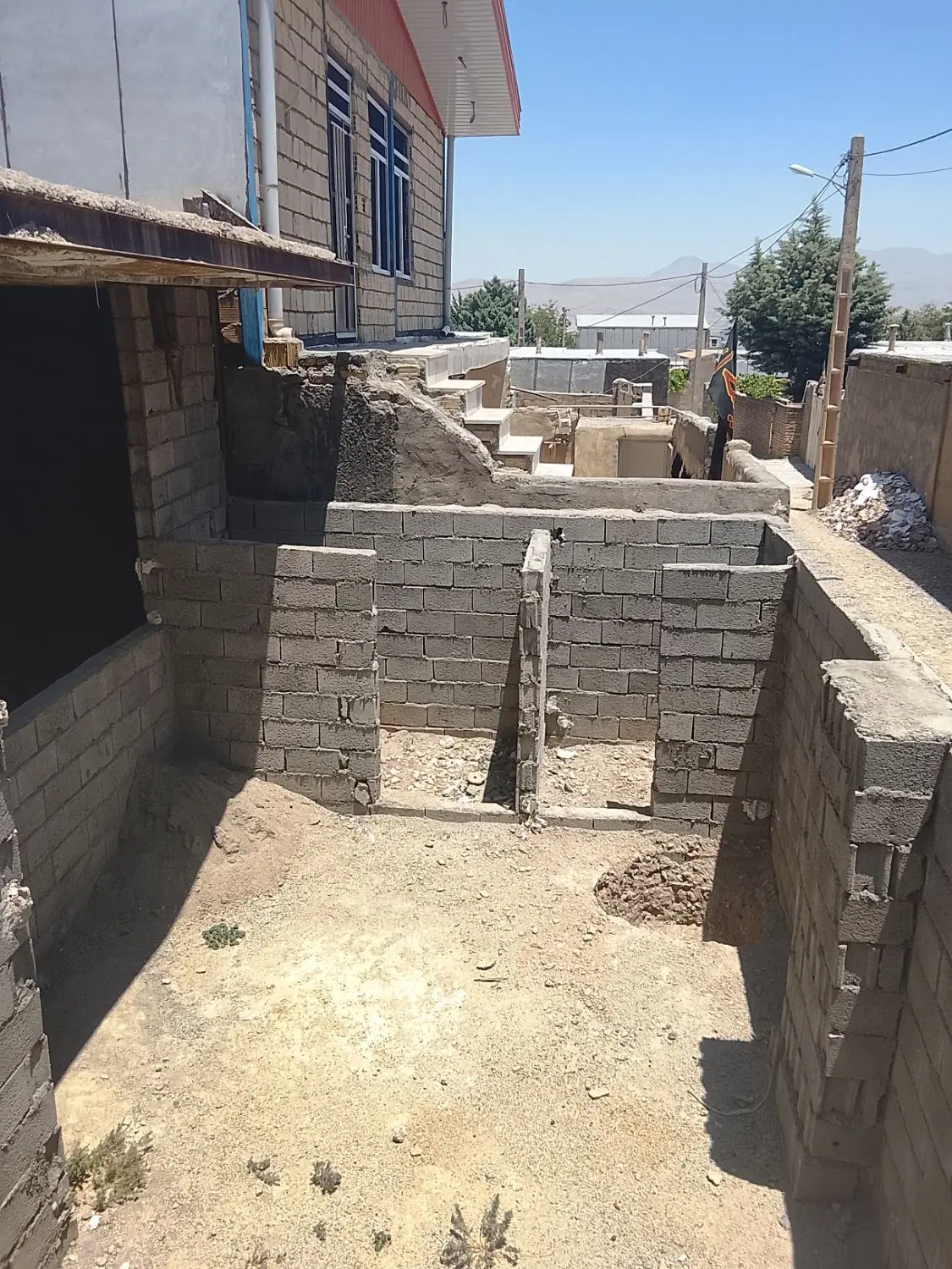 فروش خانه نیمه کاره در داریاب