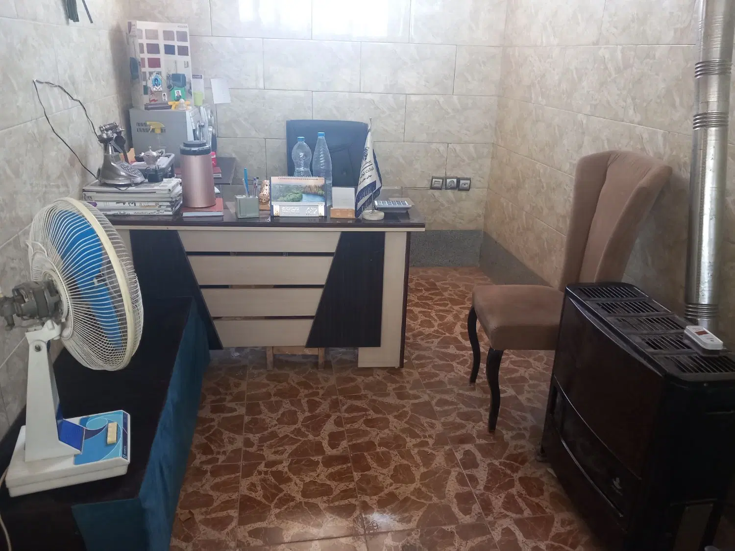 ۷۰ متر زمین ۱۶۴ متر زیربنا