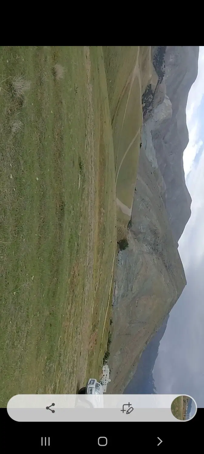 یک قطعه ۲۵۰متری زمین خالی