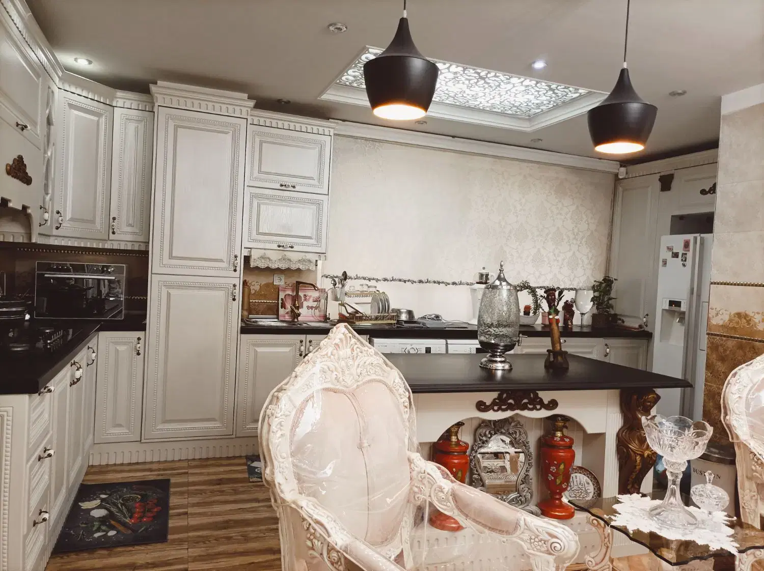 ۱۲۰ متر   دو خواب  فول تجهیز   ۱۲ میلیارد