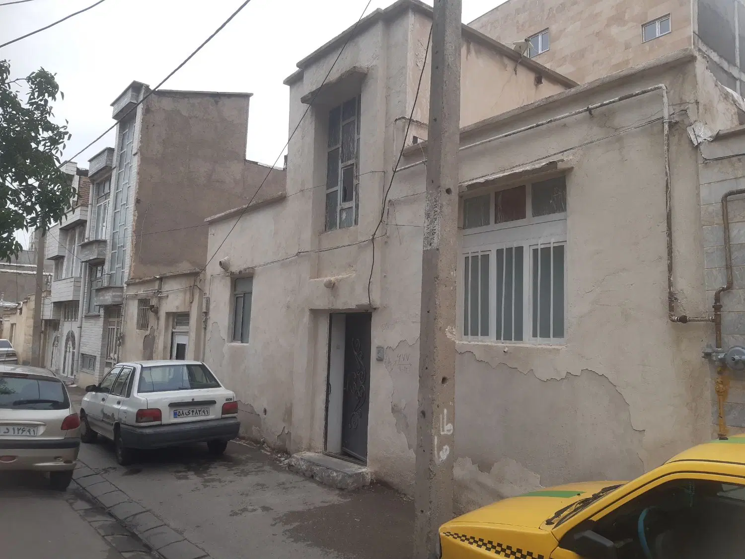 ویلایی ۱۵۰ متر خاتم النبیین بر ۱۰ متر