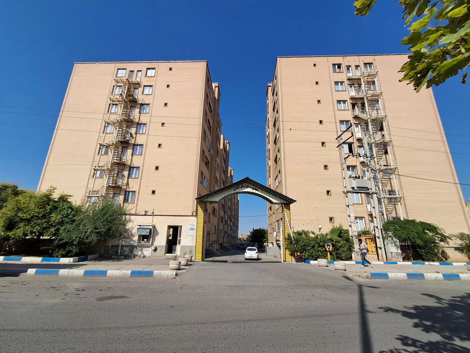 خاقانی مجتمع گل نرگس ۸۵