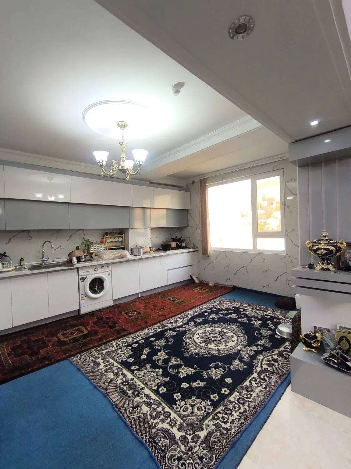 ۱۴۵ متر تک واحده بر خیابان شریعتی