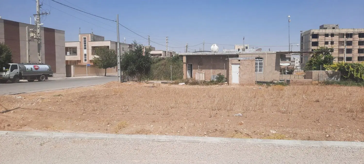 زمین مسکونی  زرقان