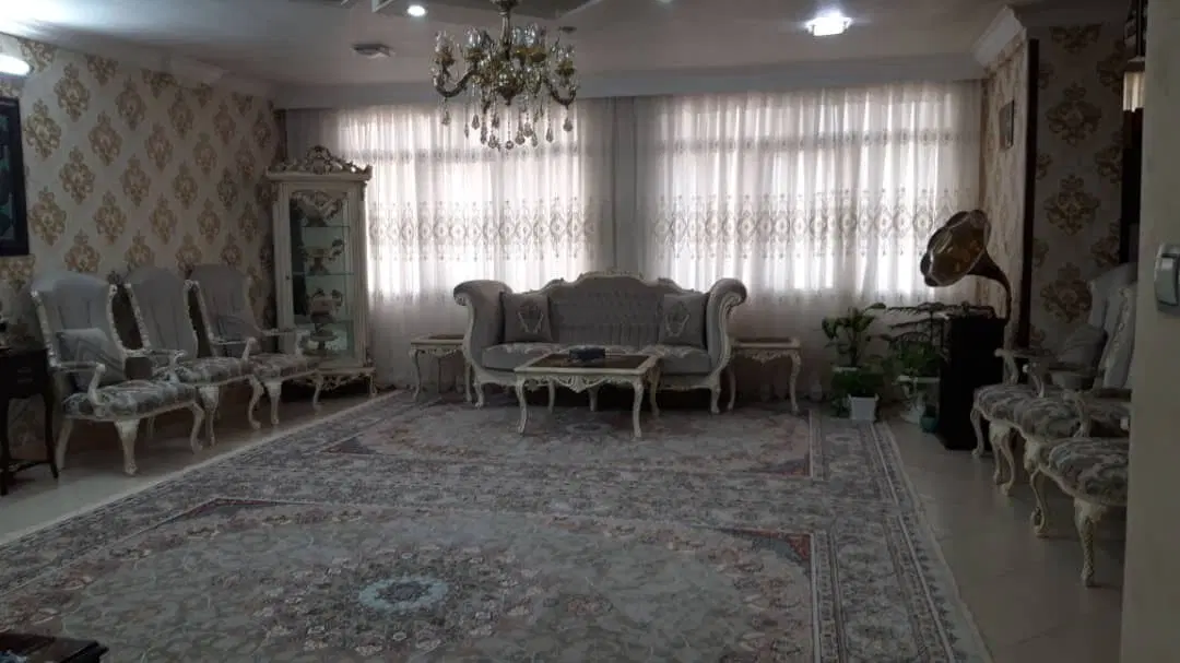 اجاره آپارتمان 130متری فول امکانات