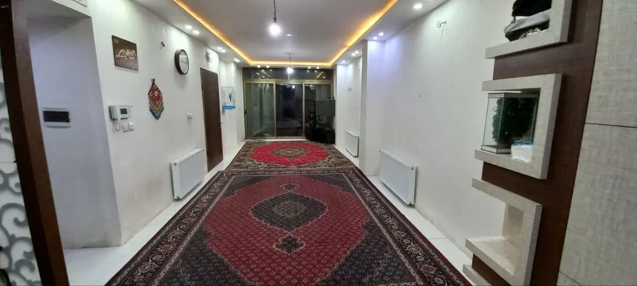 آپارتمان ۳ طبقه دارای امکانات فوق العاده شیک