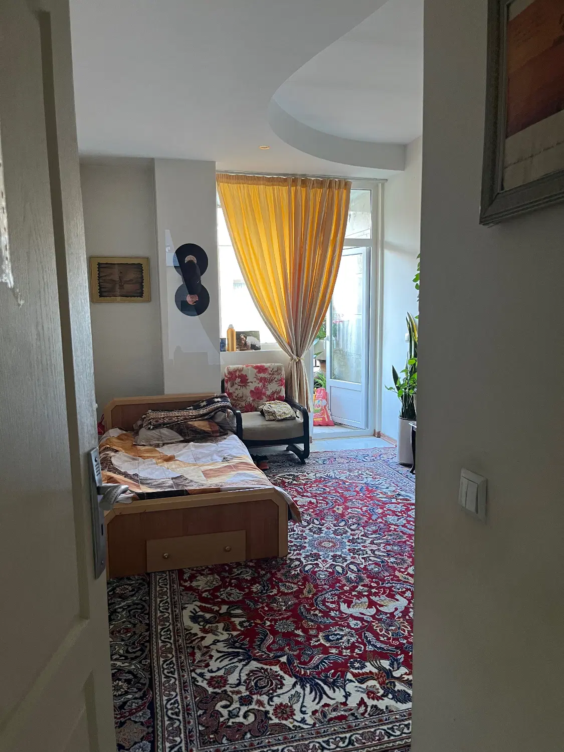 ۱۰۷متر_ط چهارم_خ مطهری خ سرو(املاک عادل)