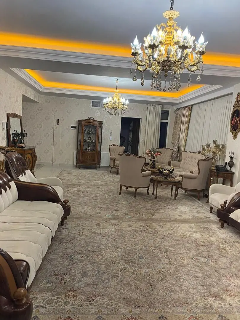 اپارتمان ۳خوابه