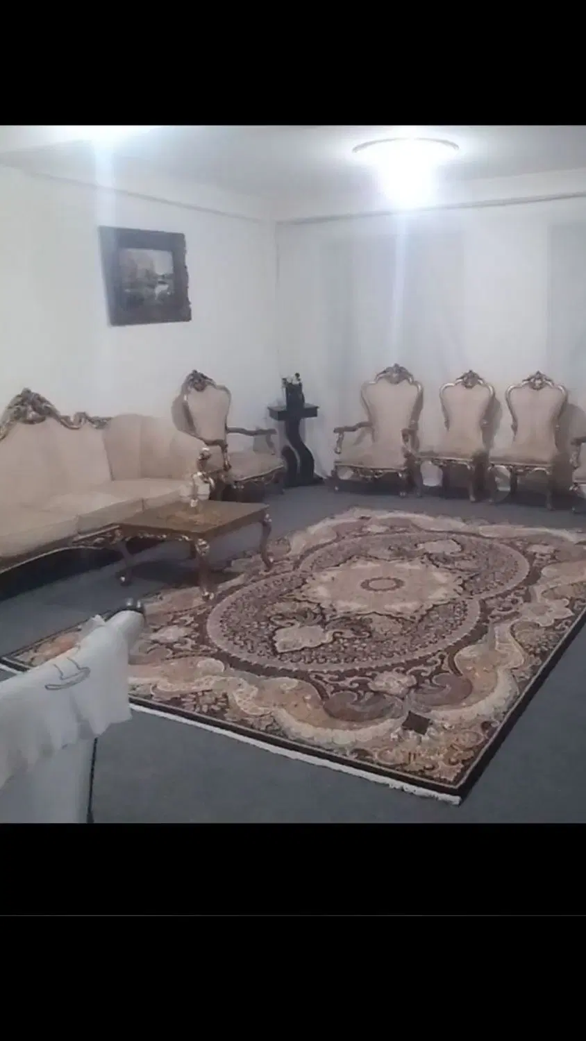 خانه تک واحده در عالی قاپو