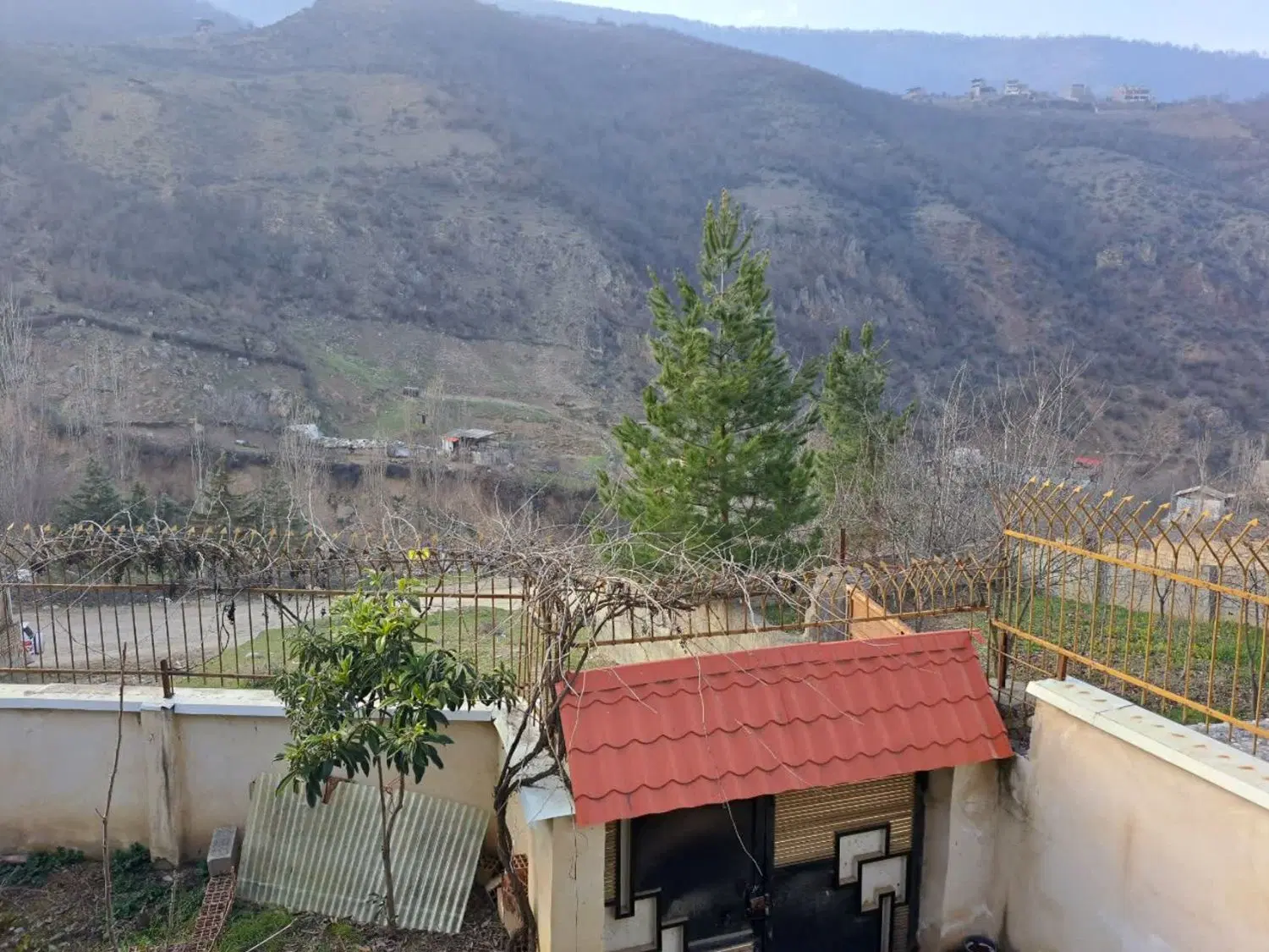 ویلا در زیارت جاده آبشار