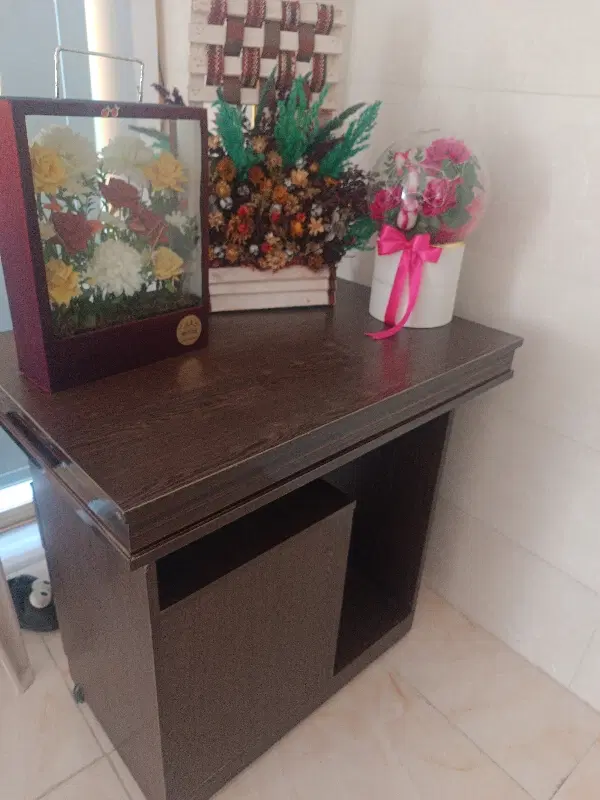 اجاره میز ناخن