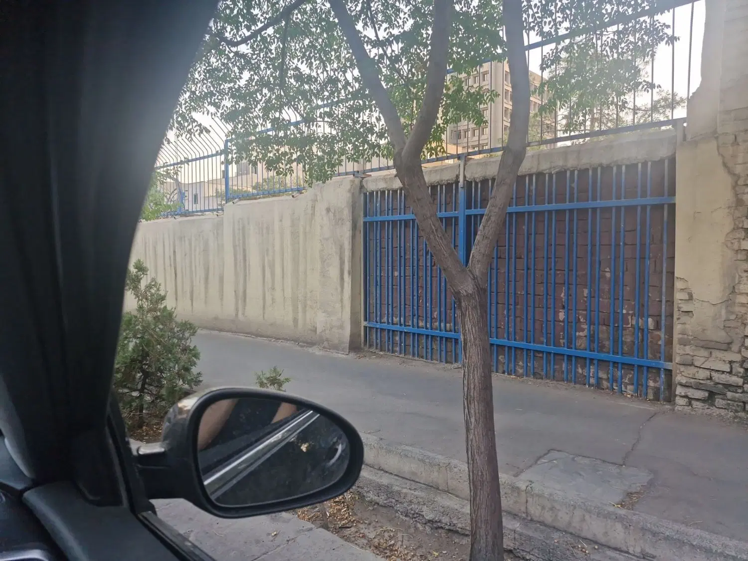 1800 متر دو کله تجاری مسکونی