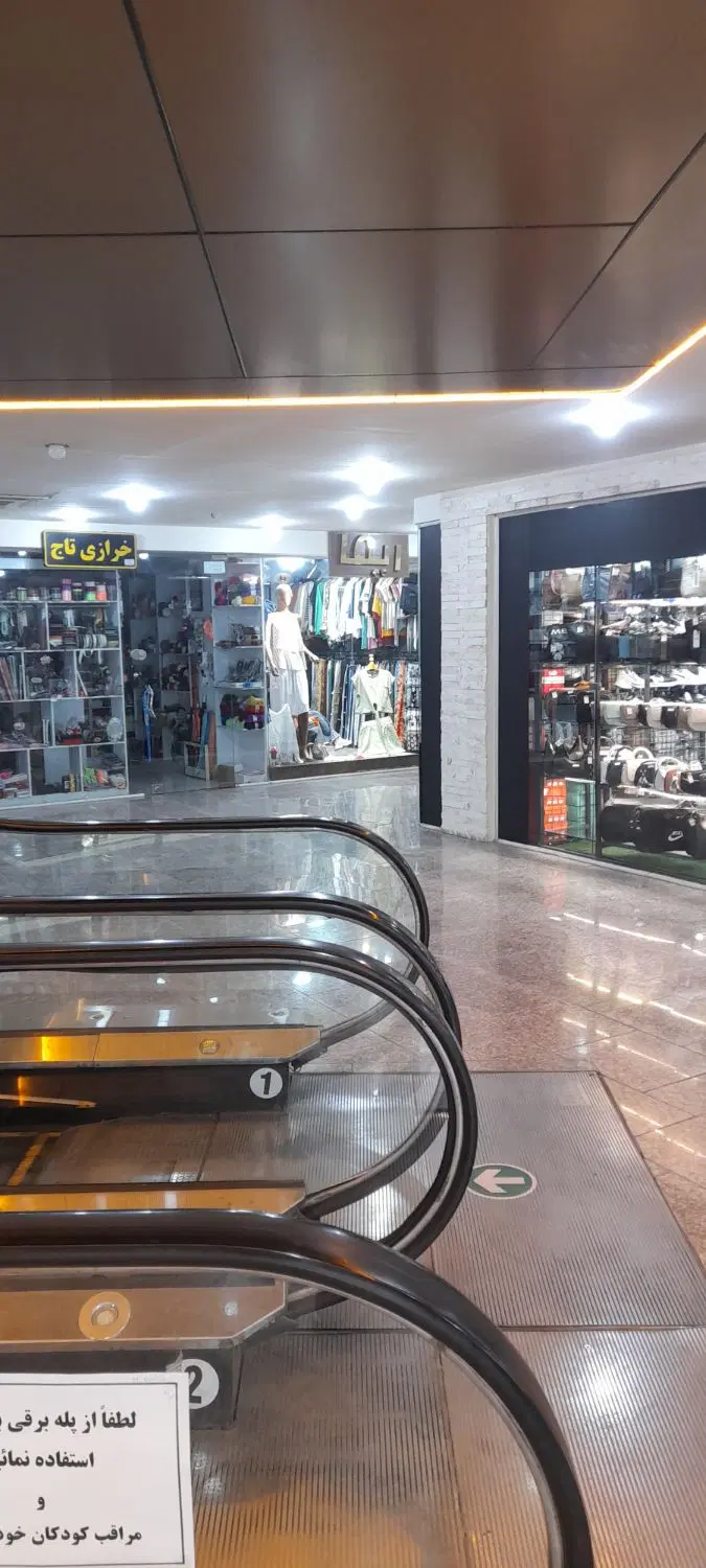 فروش سرقفلی مغازه در پاساژ آدینه چالوس